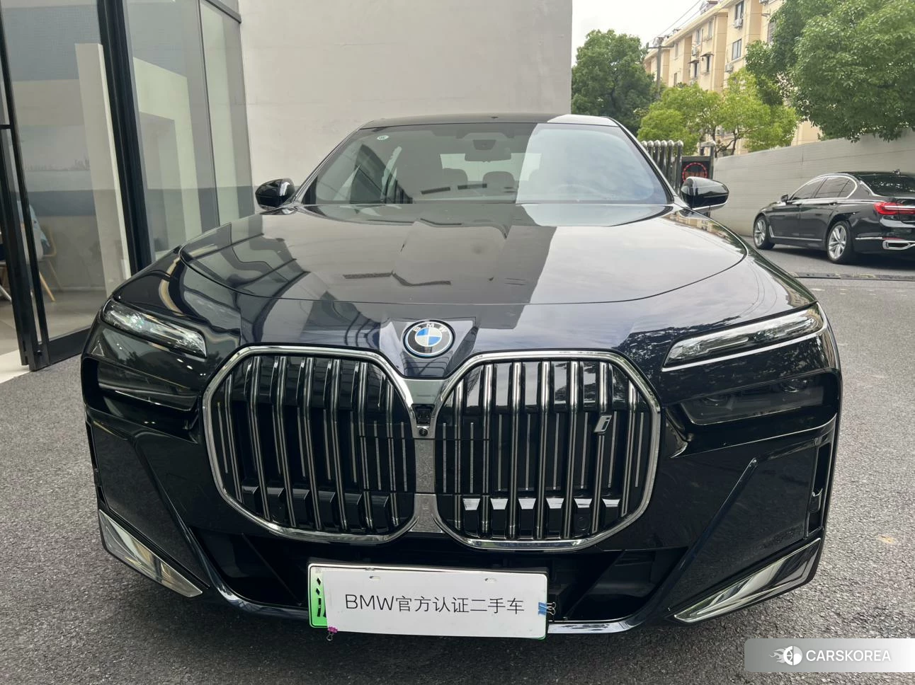 BMW i7 2023 Черный из Китая, фото 2
