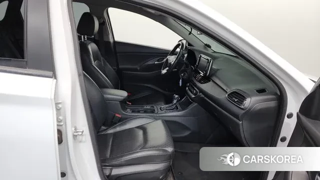 Hyundai i30 (PD) 2018 Белый из Кореи, фото 2