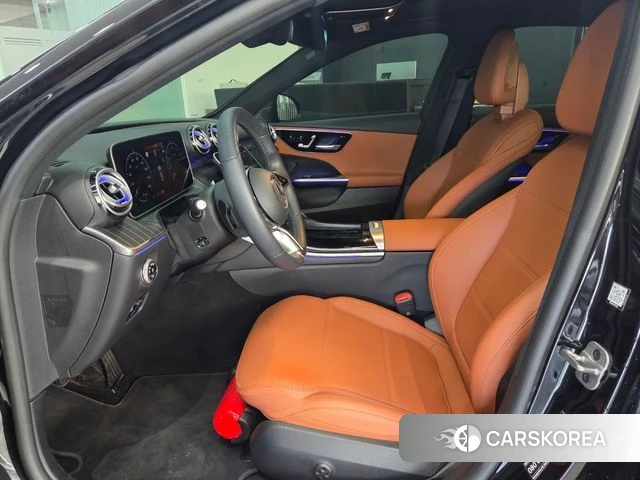 Mercedes-Benz C-Class W206 2025 Черный из Кореи, фото 2