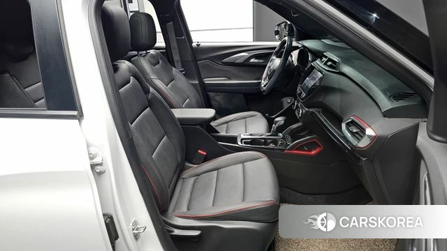 Chevrolet (GM Daewoo) Trailblazer 2020 Белый из Кореи, фото 2