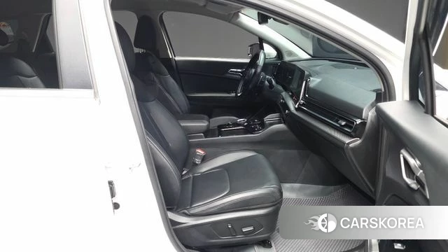 Kia Sportage 5th Generation 2024 Белый из Кореи, фото 2