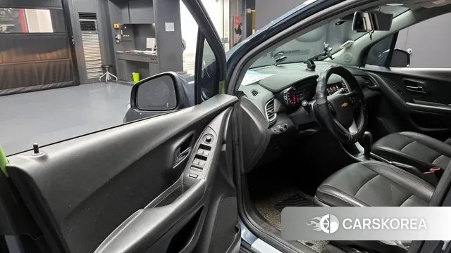 Chevrolet (GM Daewoo) The New Trax 2021 Серый из Кореи, фото 2