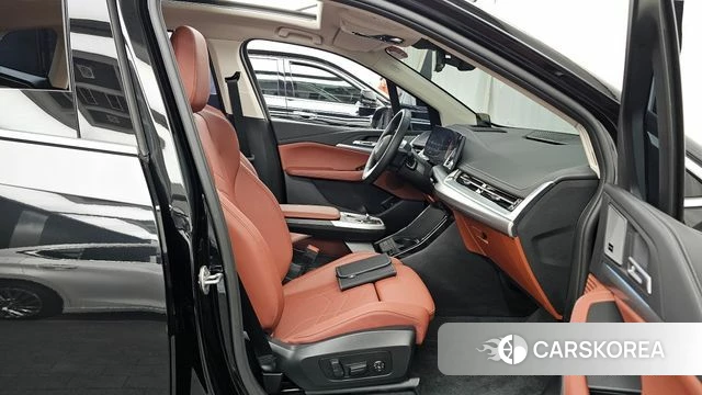 BMW 2 Series Active Tourer (U06) 2026 Черный из Кореи, фото 2