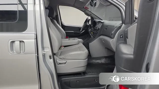 Hyundai The New Grand Starex 2020 Серебряный из Кореи, фото 2