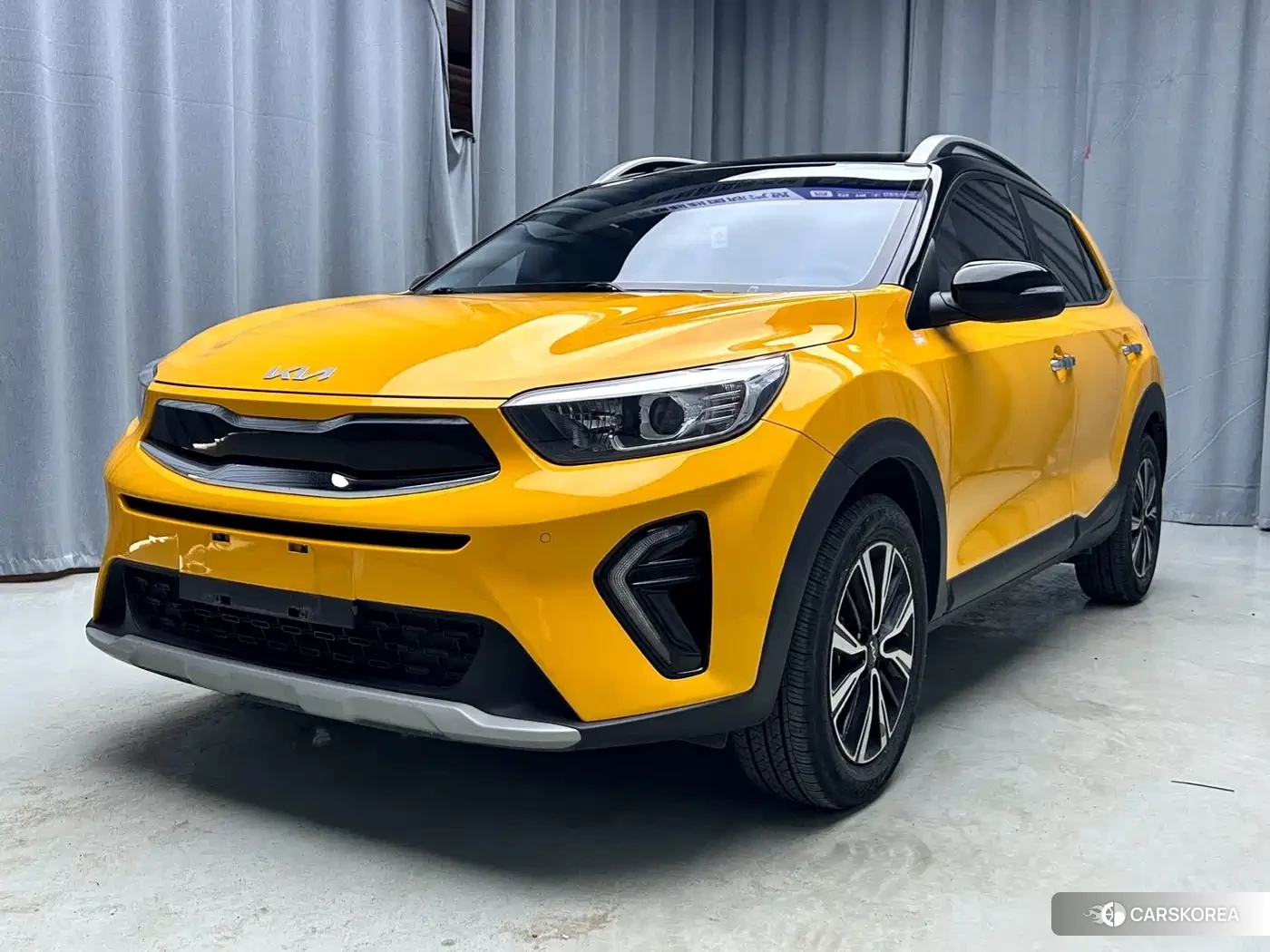 Kia KX1 2023 Yellow/orange из Китая, фото 2