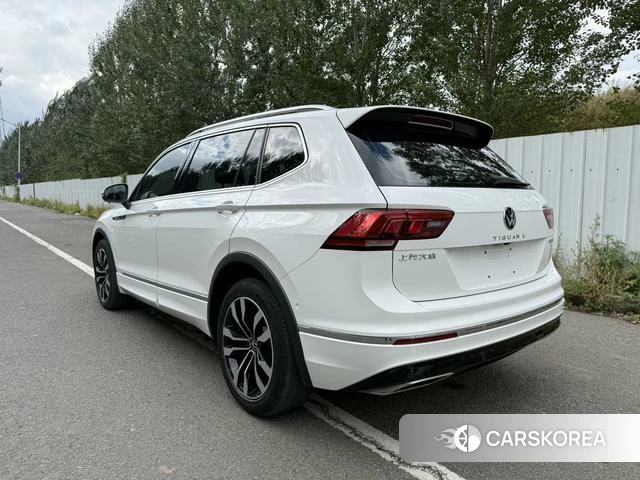 Volkswagen Tiguan L 2021 Белый из Китая, фото 2