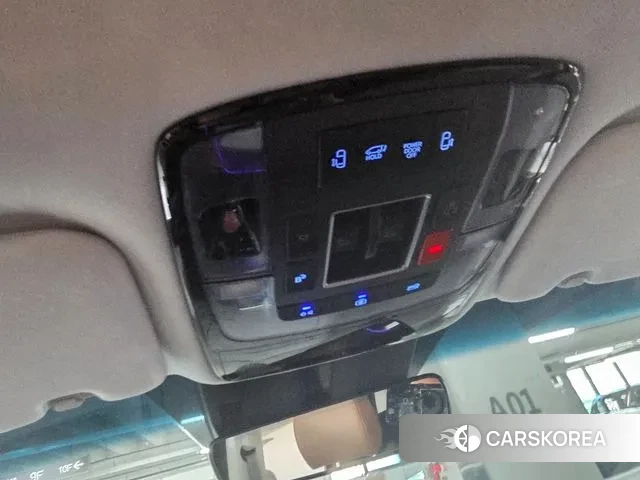 Hyundai Staria 2024 Черный из Кореи, фото 2