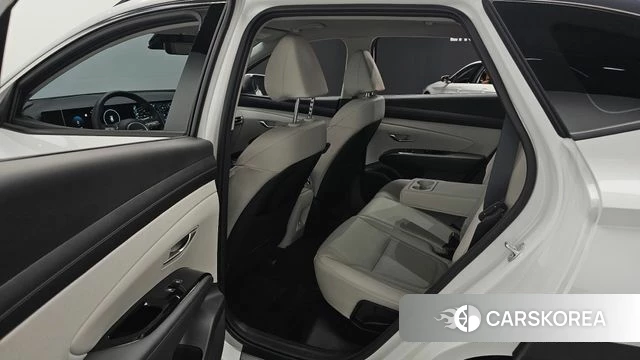 Hyundai The New Tucson (NX4) 2024 Белый из Кореи, фото 2