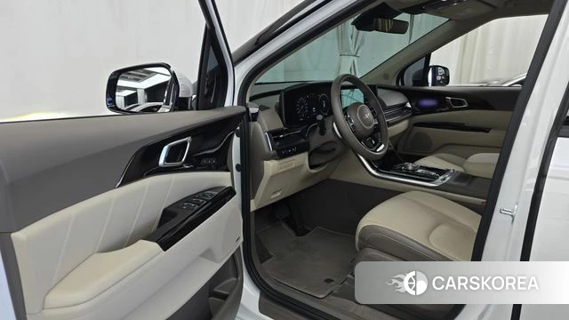 Kia Carnival 4th generation 2023 Белый из Кореи, фото 2