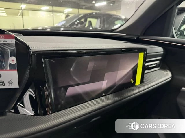Audi Q5 (80A) 2025 Черный из Кореи, фото 2