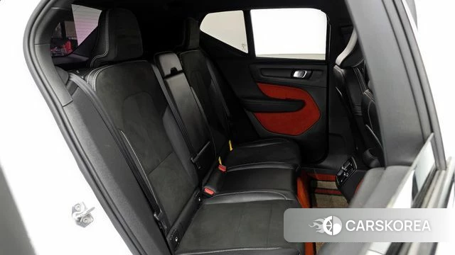 Volvo XC40 2018 Белый из Кореи, фото 2
