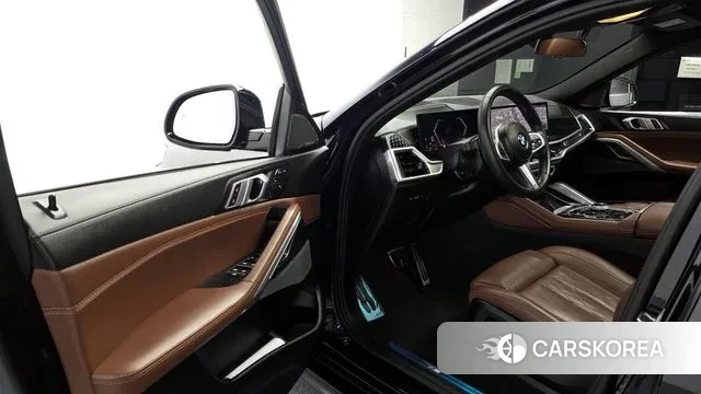 BMW X6 (G06) 2024 Черный из Кореи, фото 2