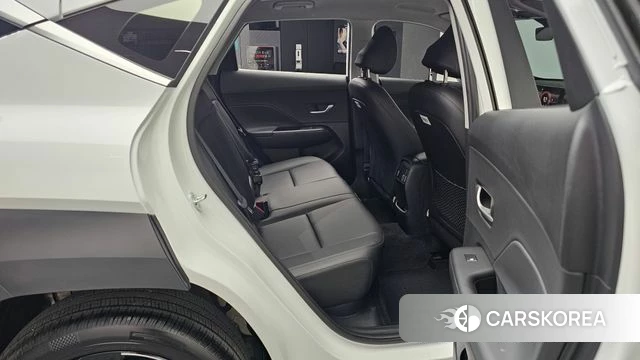 Hyundai Kona (SX2) 2025 Белый из Кореи, фото 2