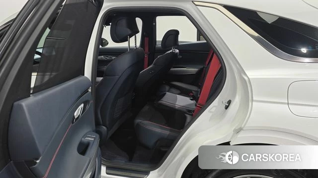 Genesis GV70 2021 Белый из Кореи, фото 2