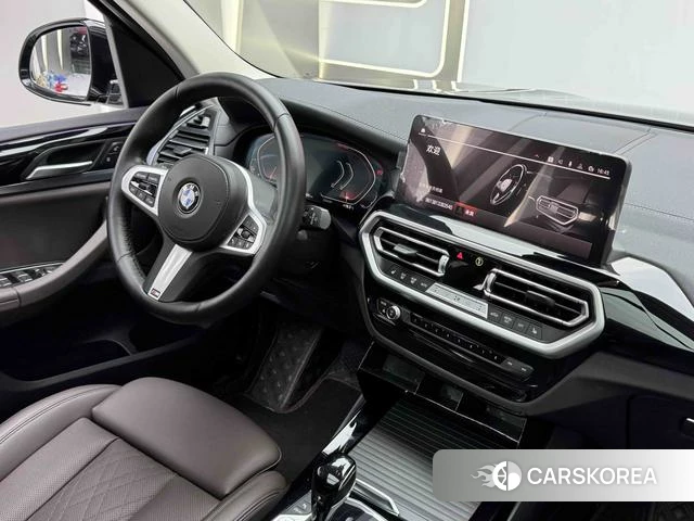 BMW X3 2021 Черный из Китая, фото 2