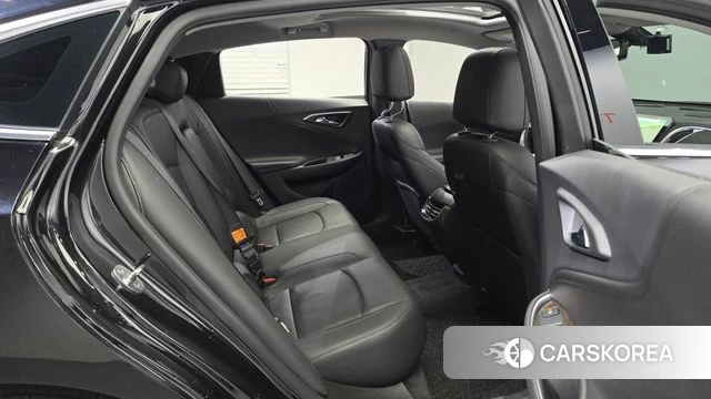 Chevrolet (GM Daewoo) All New Malibu 2018 Черный из Кореи, фото 2