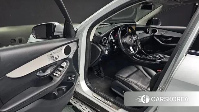 Mercedes-Benz GLC-Class X253 2019 Серебристо-серый из Кореи, фото 2