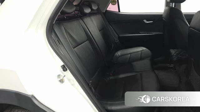 Kia Stonic 2019 Белый из Кореи, фото 2