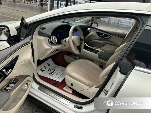 Mercedes-Benz EQS 2023 Белый из Китая, фото 2