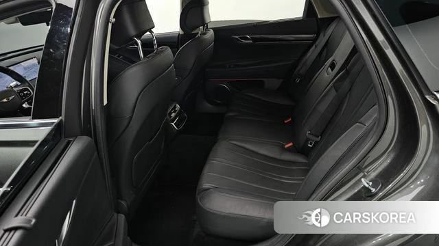 Genesis G80 (RG3) 2024 Серый из Кореи, фото 2