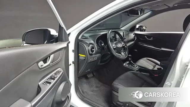 Hyundai Kona 2018 Белый из Кореи, фото 2