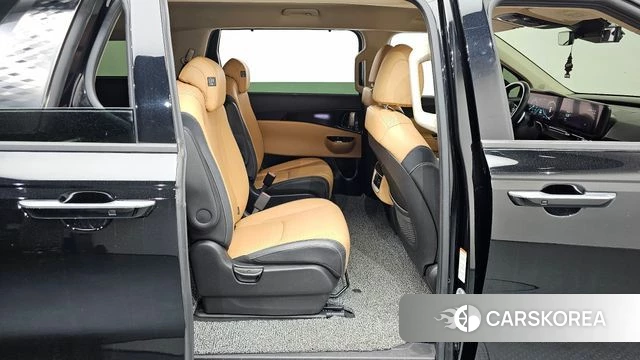 Kia Carnival 4th generation 2022 Черный из Кореи, фото 2