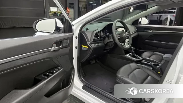 Hyundai The New Avante AD 2019 Белый из Кореи, фото 2