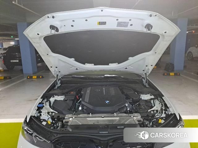 BMW 3 Series (G20) 2024 Белый из Кореи, фото 2
