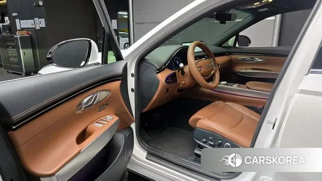 Genesis GV70 2022 Белый из Кореи, фото 2