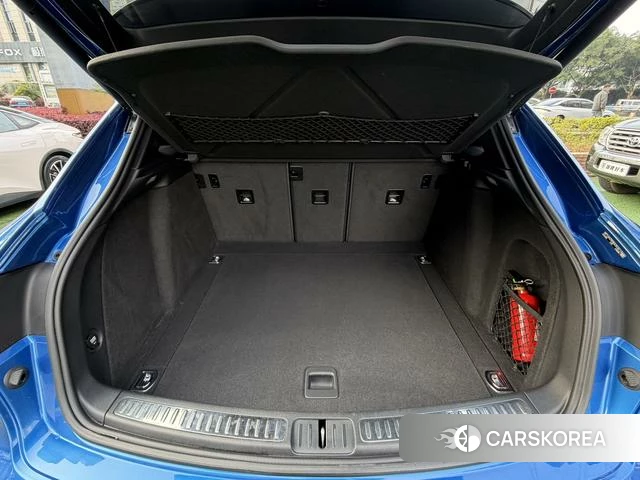 Porsche Macan 2018 Синий из Китая, фото 2