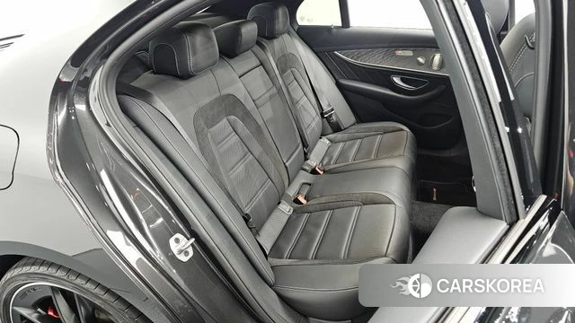 Mercedes-Benz E-Class W213 2022 Серый из Кореи, фото 2