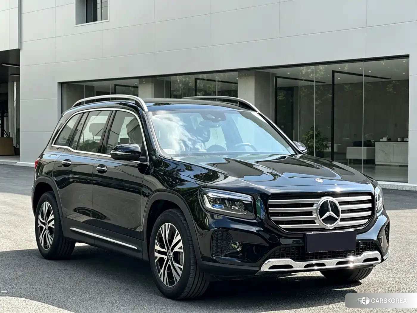 Mercedes-Benz GLB 2025 Черный из Китая, фото 2