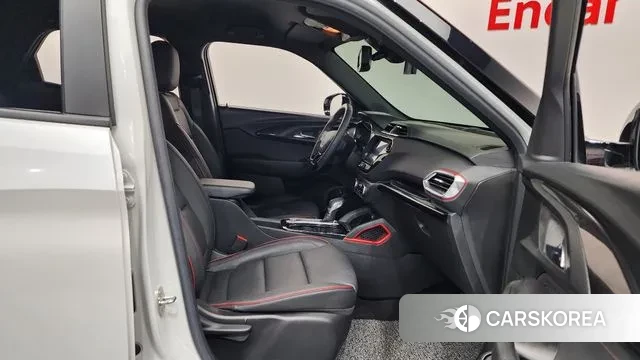 Chevrolet (GM Daewoo) Trailblazer 2022 Белый из Кореи, фото 2