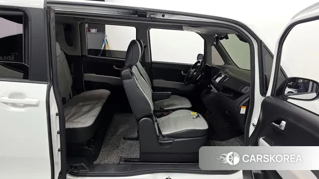 Kia The New Kia Ray EV 2023 Белый из Кореи, фото 2