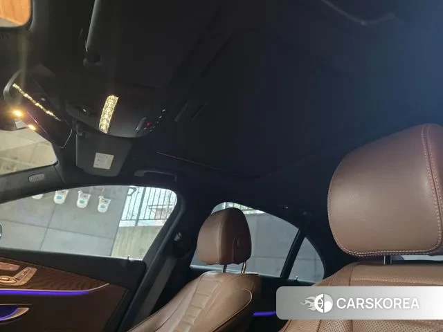 Mercedes-Benz E-Class W213 2021 Белый из Кореи, фото 2