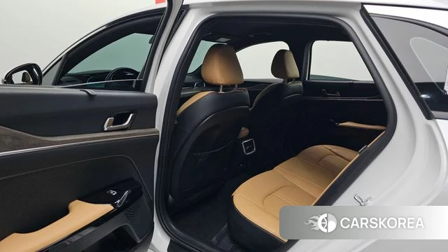 Kia K5 3rd generation 2023 Белый из Кореи, фото 2