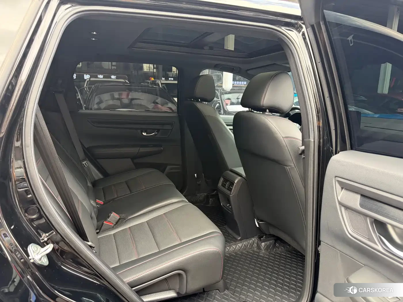 Honda CR-V 2024 Черный из Китая, фото 2