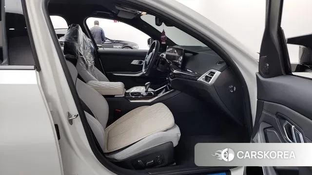 BMW M3 (G80) 2025 Белый из Кореи, фото 2