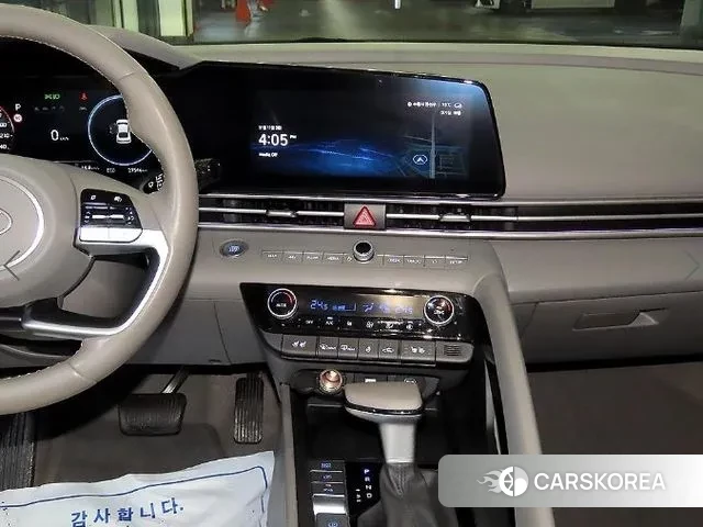 Hyundai The New Avante (CN7) 2024 Белый из Кореи, фото 2