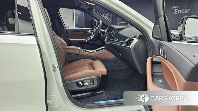 BMW X6 (G06) 2025 Белый из Кореи, фото 2