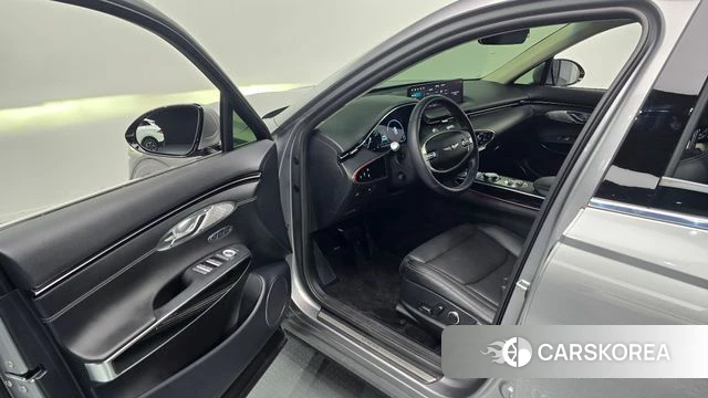Genesis GV70 2022 Серебряный из Кореи, фото 2