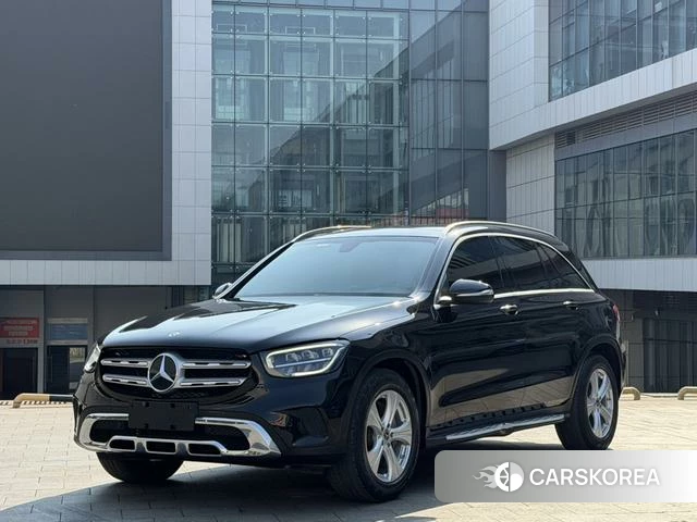 Mercedes-Benz GLC 2021 Черный из Китая, фото 2