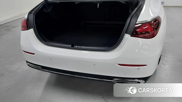 Mercedes-Benz E-Class W214 2025 Белый из Кореи, фото 2