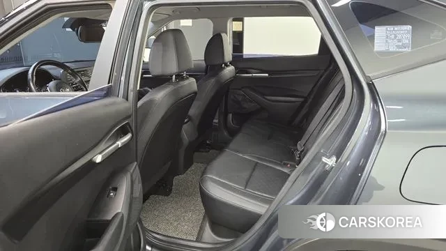 Kia Seltos 2021 Серый из Кореи, фото 2