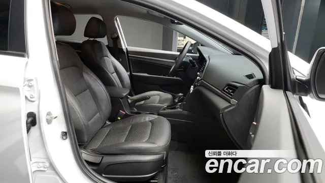 Hyundai The New Avante AD 2019 Белый из Кореи, фото 2