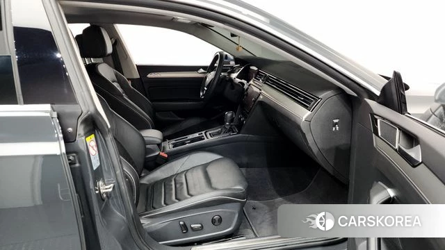 Volkswagen Arteon 2019 Серый из Кореи, фото 2