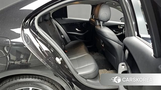 Mercedes-Benz C-Class W205 2020 Черный из Кореи, фото 2