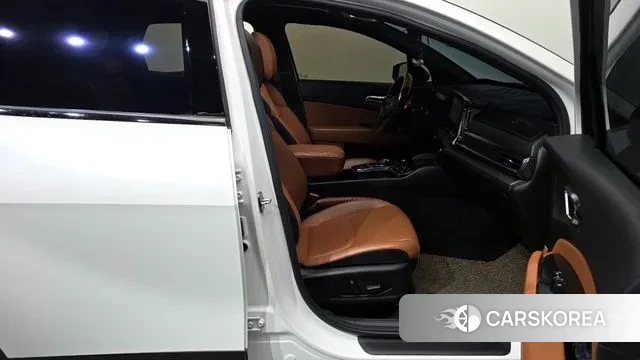 Kia Sportage 5th Generation 2021 Белый из Кореи, фото 2