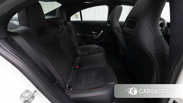 Mercedes-Benz CLA-Class C118 2025 Белый из Кореи, фото 2