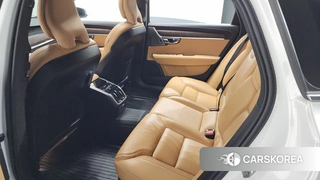 Volvo S90 2021 Белый из Кореи, фото 2